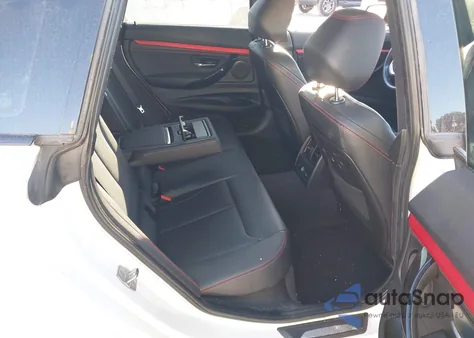 2015 BMW 328I Gran Turismo xDrive z USA, uszkodzony, nr VIN WBA3X5C5XFD561513